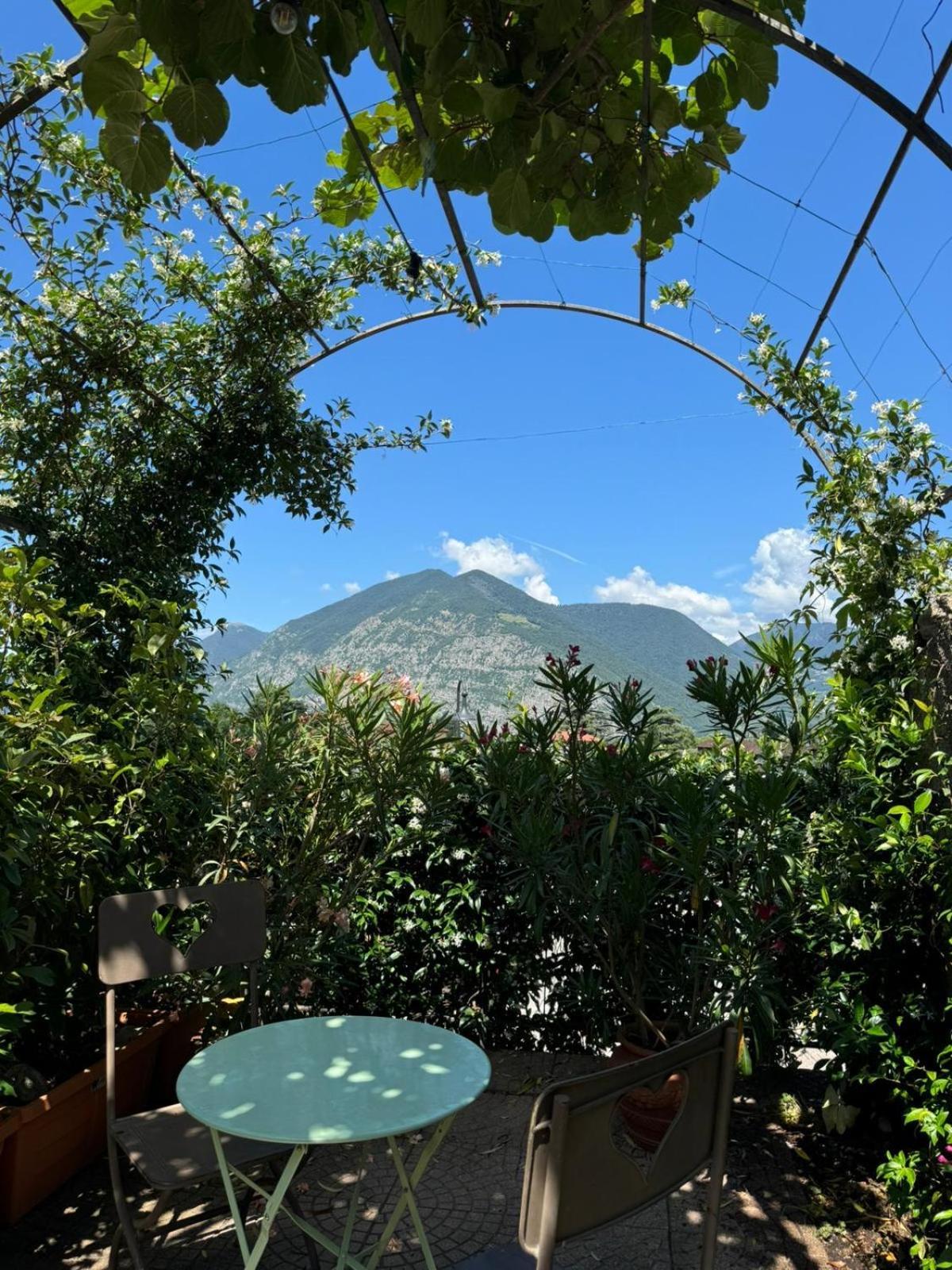 Antica Casa Fenaroli Appartement Iseo Buitenkant foto